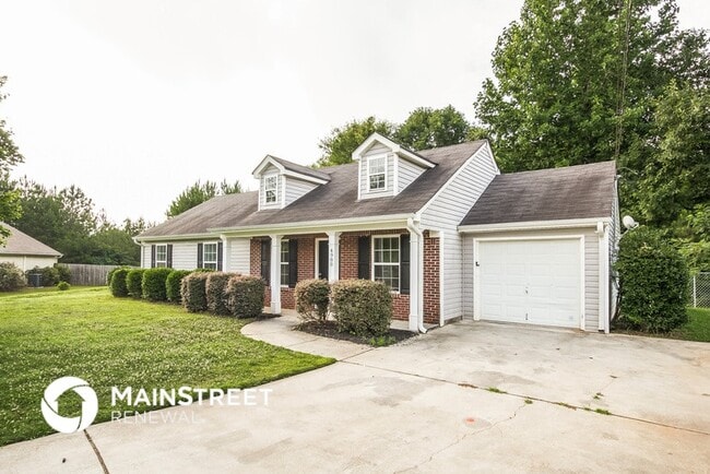 Building Photo - 4980 Wolfcreek View