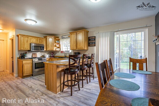 Building Photo - 3 br, 2 bath House - 2151 S St John Court
