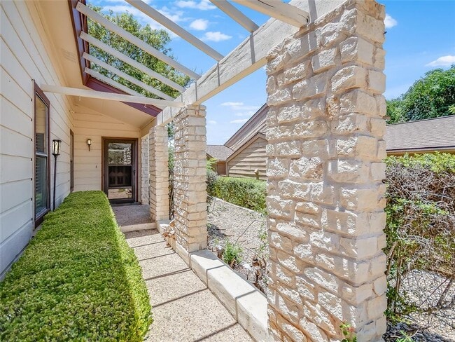 Foto del edificio - 3409 Saltillo Ct