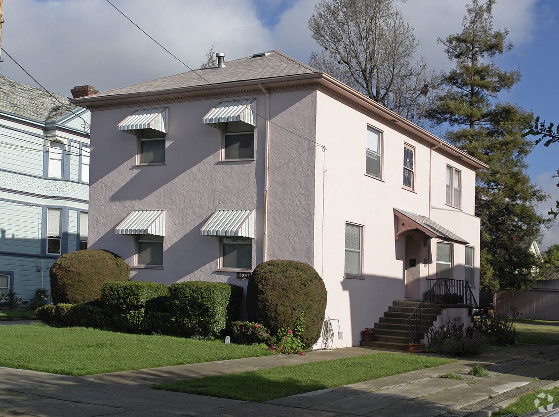 Building Photo - 2041 San Jose Ave
