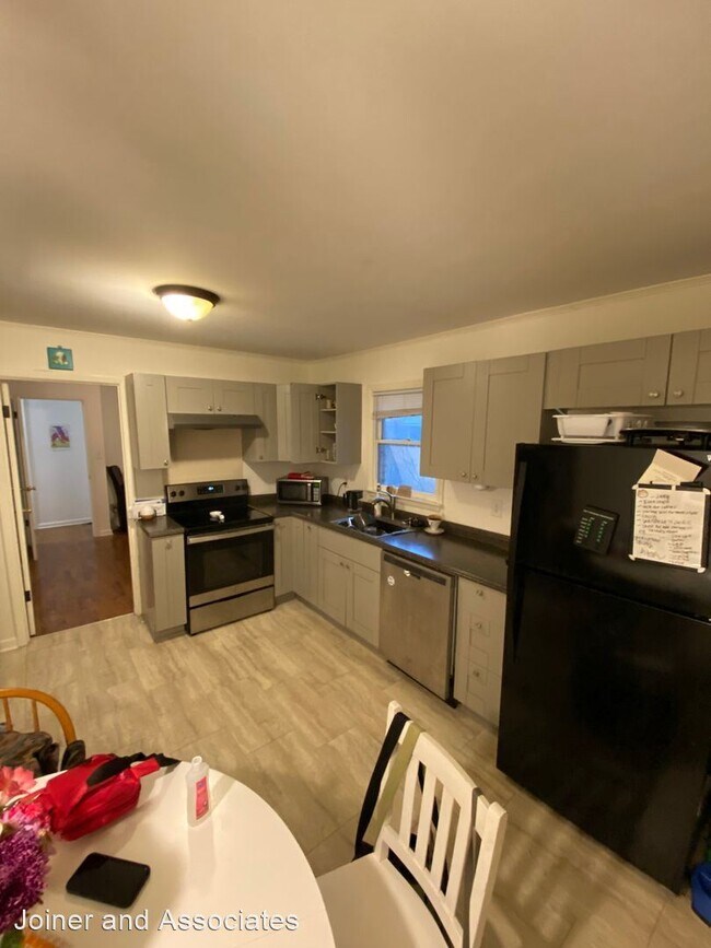 Building Photo - 3 br, 1.5 bath House - 310 Rumson Rd
