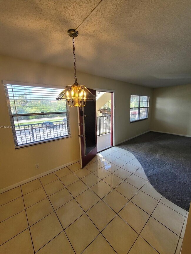 Building Photo - 1551 SW 135th Terrace