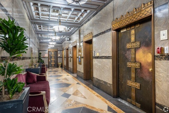Foto del edificio - 612 S Spring St
