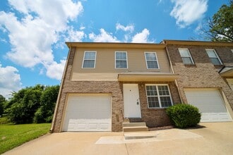 Building Photo - 100 Sango Place Villas Dr