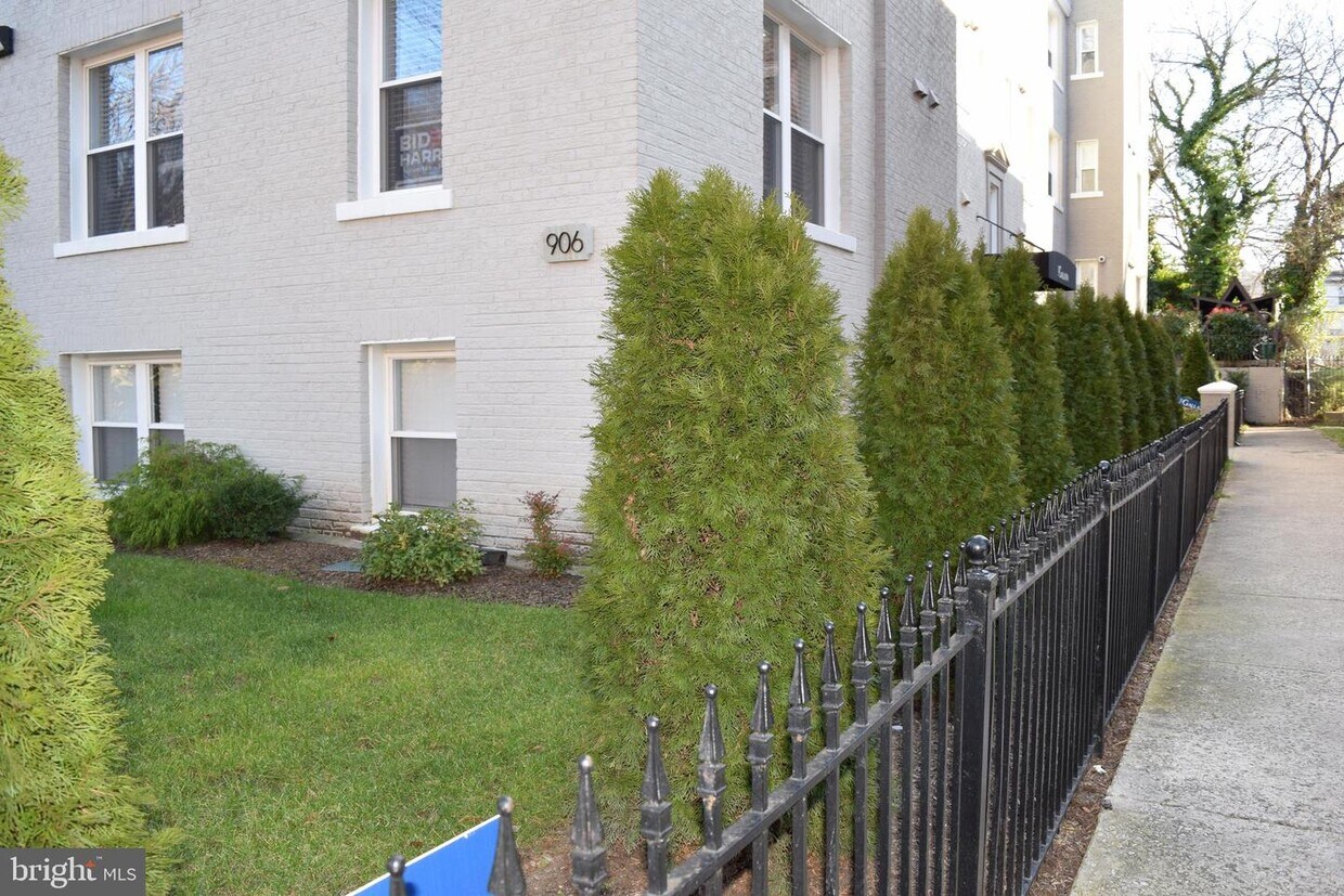 Foto principal - 906 Gallatin St NW
