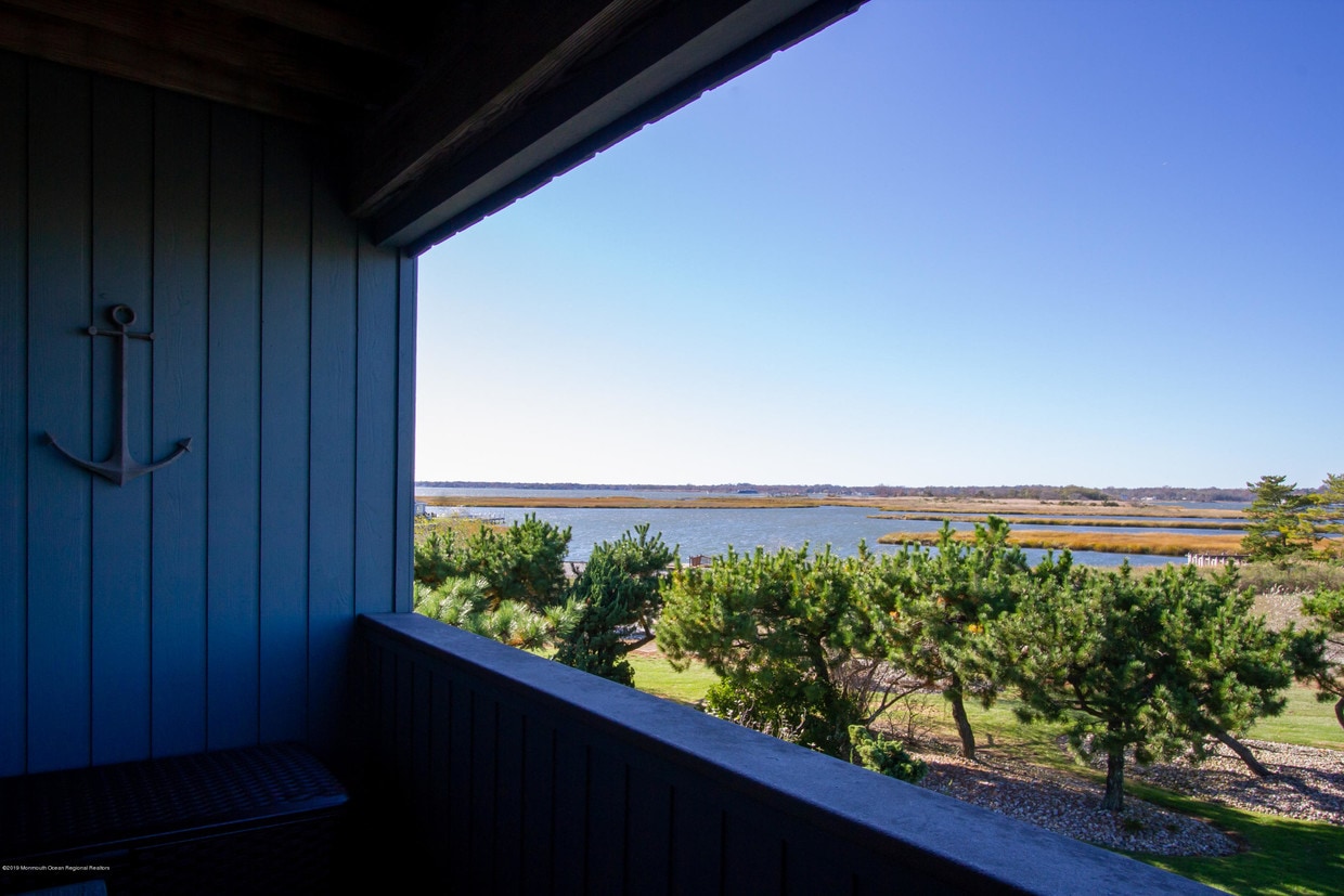 1566 Ocean Ave Unit 28, Sea Bright, NJ 07760 Condo for Rent in Sea