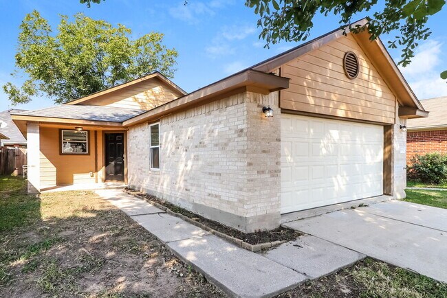 Foto del edificio - 19938 Sycamore Valley Dr