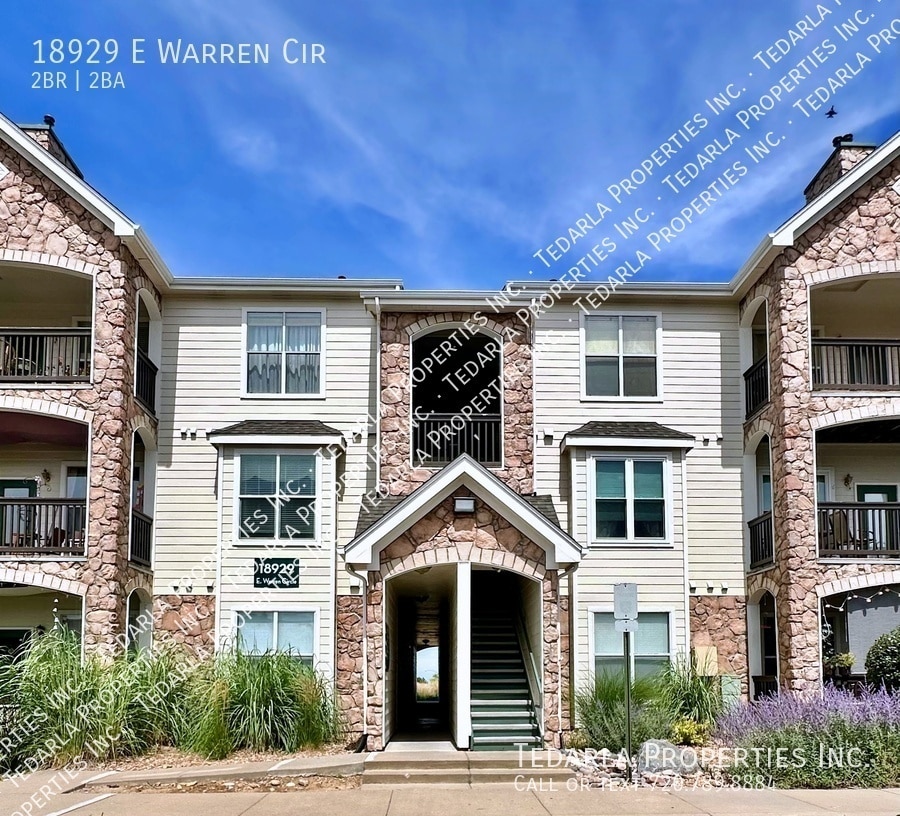 Primary Photo - 18929 E Warren Cir