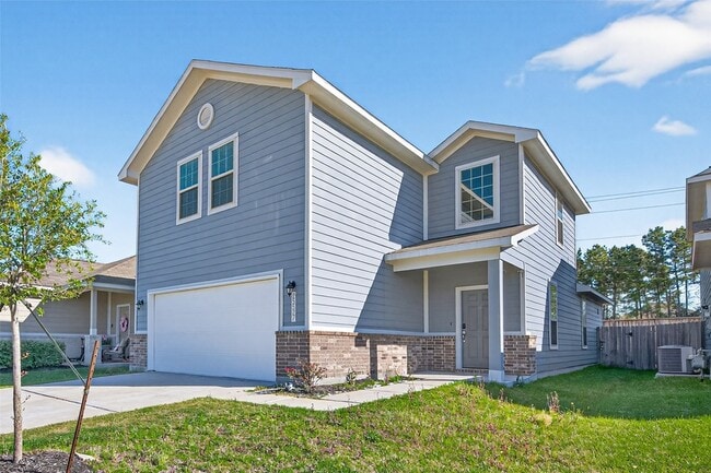 Building Photo - 25527 Valverdant Ct