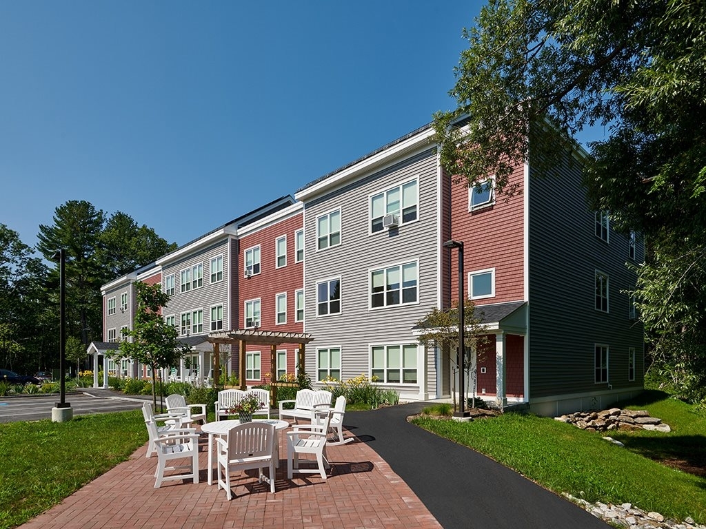 Foto del edificio - Bartlett Woods Bartlett Woods Bartlett Wood