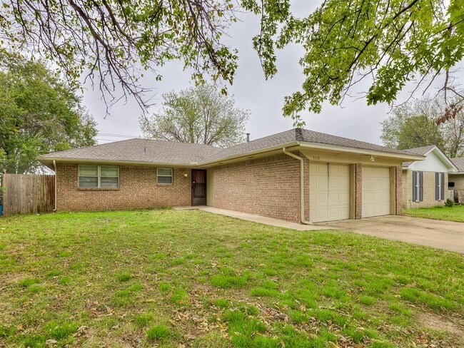 Building Photo - 1518 Boyd St