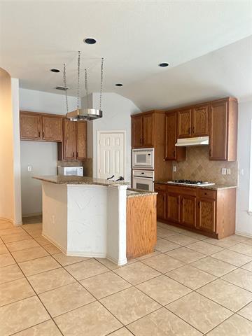 Building Photo - 11557 Snyder Dr