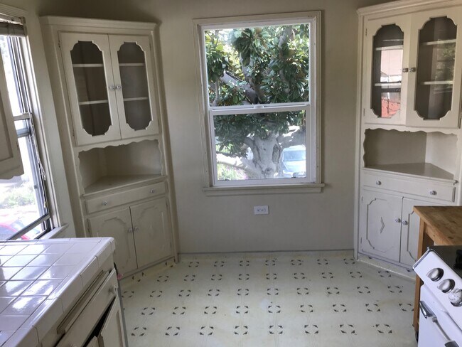 Kitchen View - 2515 Lyric Ave
