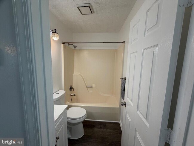 Foto del edificio - 1515 Baby Baer Ct