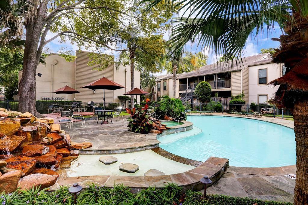 1100 Augusta Dr Unit 53, Houston, TX 77057 Condo for Rent in Houston, TX