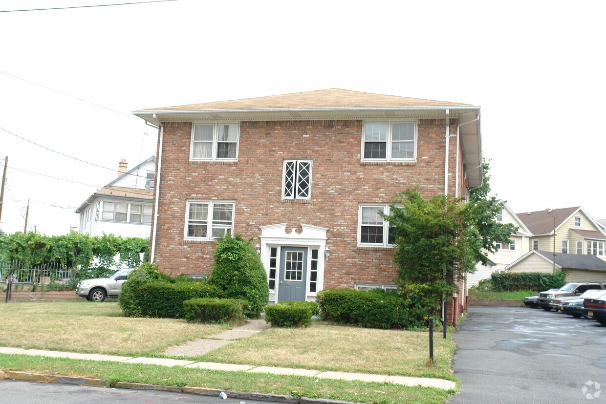 Foto principal - 365 West End Ave