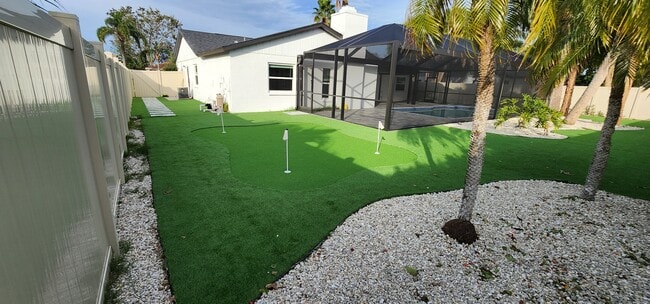 Foto del edificio - 4270 Kingston Ct