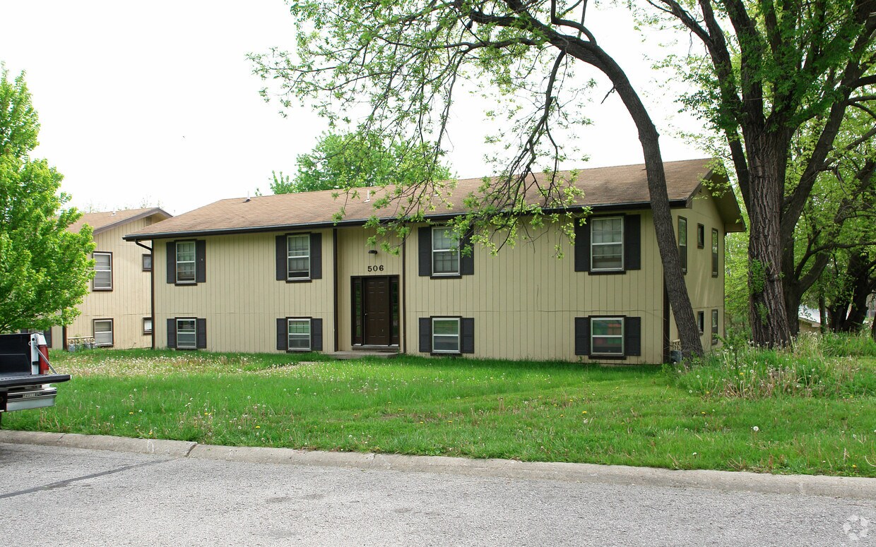 Building Photo - 500-506 Colorado St