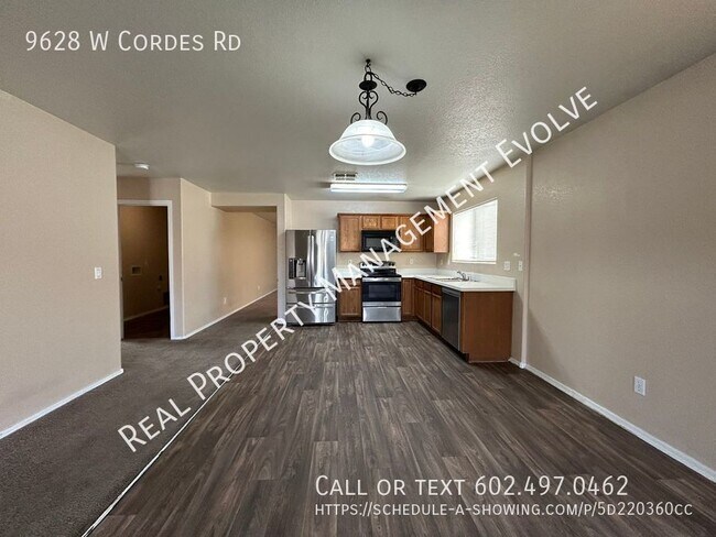 Building Photo - COME TOUR TODAY!