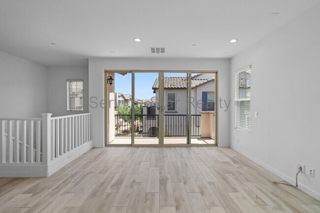 Building Photo - 4721 S Ferric