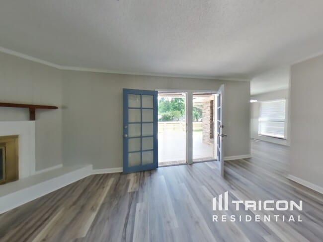 Building Photo - 2608 Bottomridge Dr