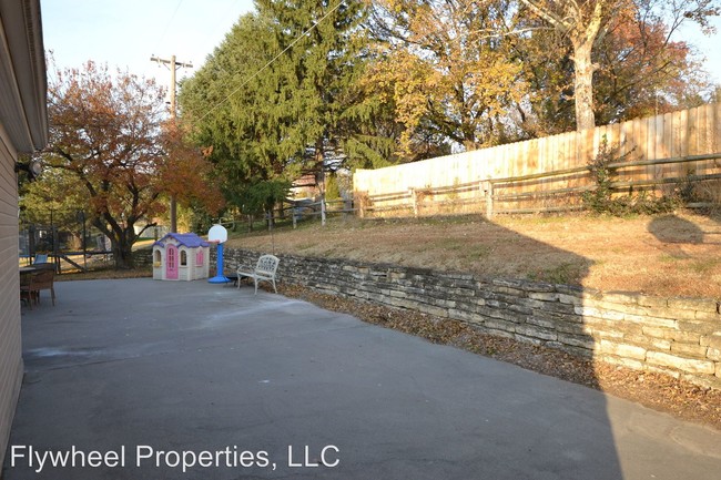 Foto del edificio - 4 br, 2.5 bath House - 1516 1st St