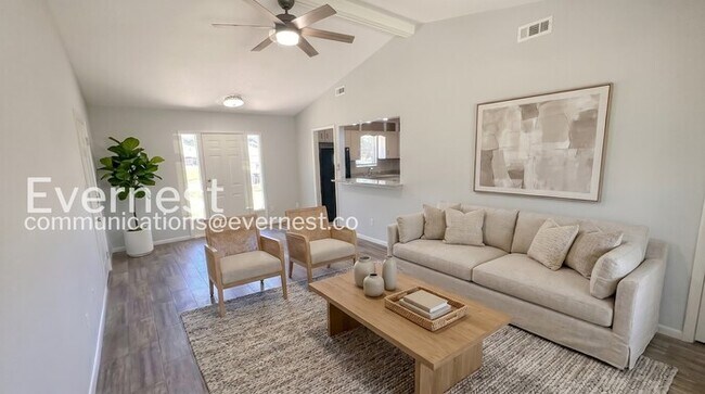 Foto del edificio - 3729 NW Millbrae Dr