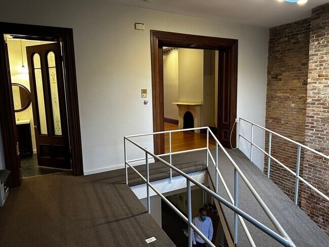 Building Photo - 539 Massachusetts Ave