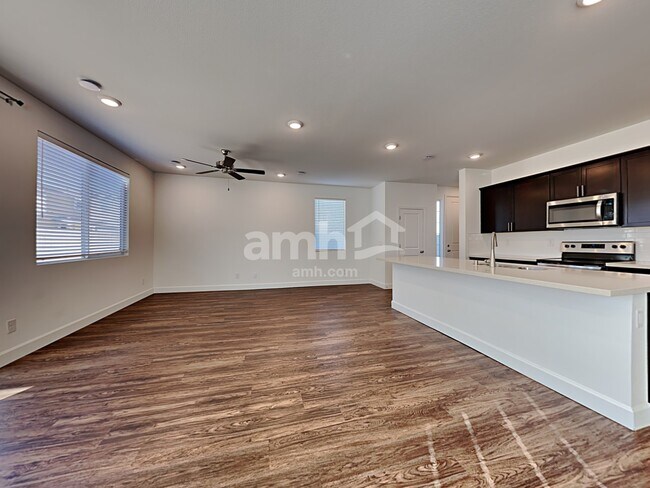 Foto del edificio - 9121 S Conquistador St