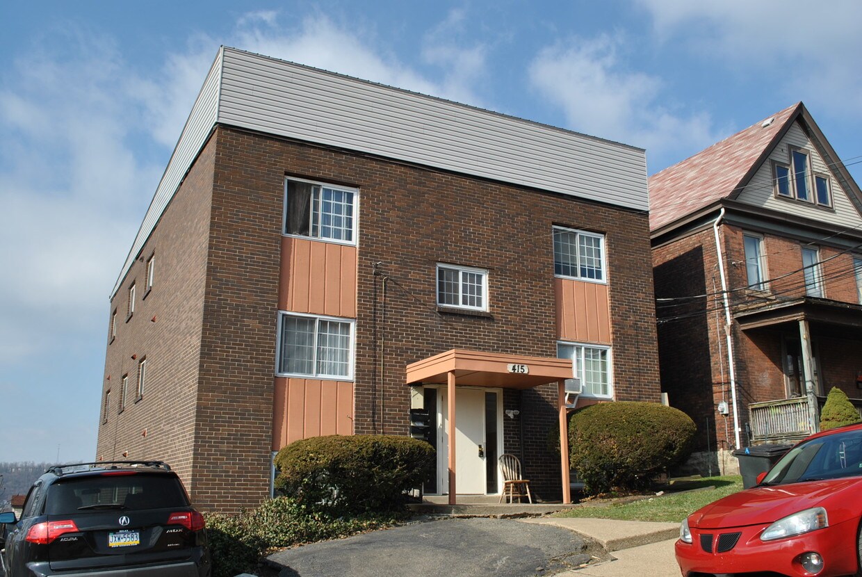 Primary Photo - 415 Mercer St
