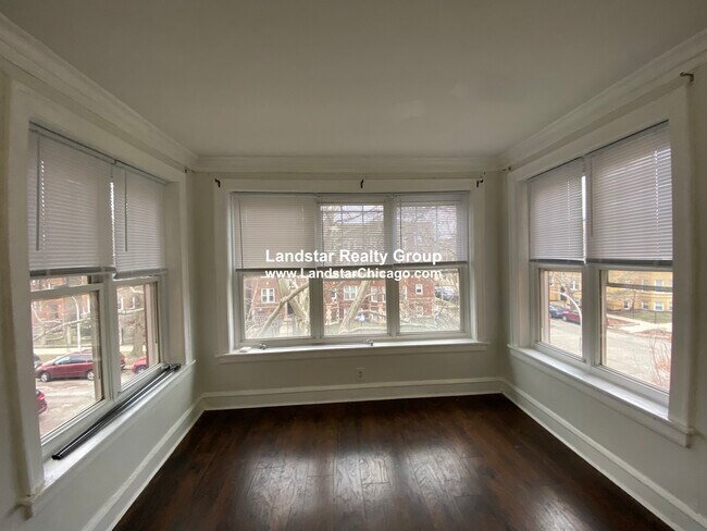 Foto del edificio - 6302 N Oakley Ave