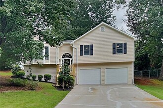 Building Photo - 77 Breckenridge Dr
