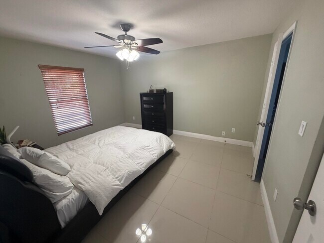 Foto del edificio - 5928 Papaya Rd