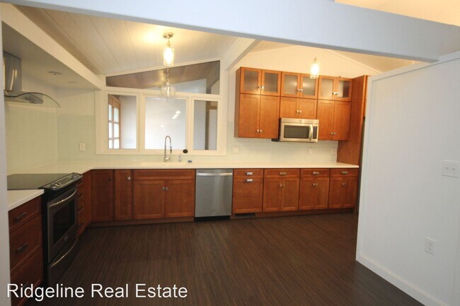 Foto del edificio - 3 br, 1.5 bath House - 1917 Cherry Dr