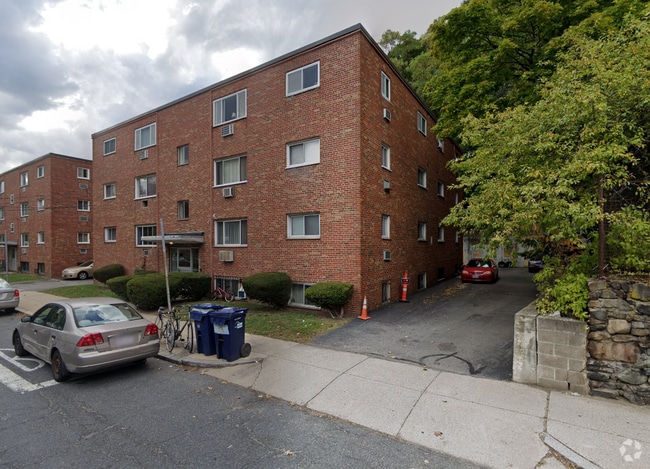 Building Photo - 357 Faneuil St