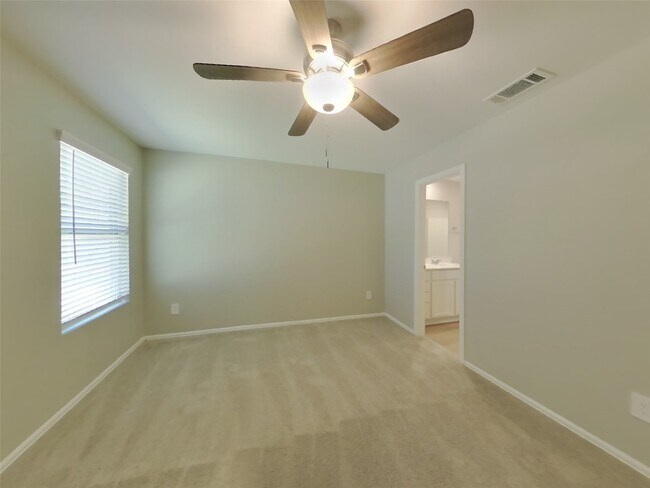 Foto del edificio - 17146 Quaking Aspen Ln