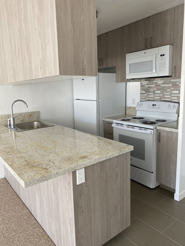 Kitchen - 1936 Blake St