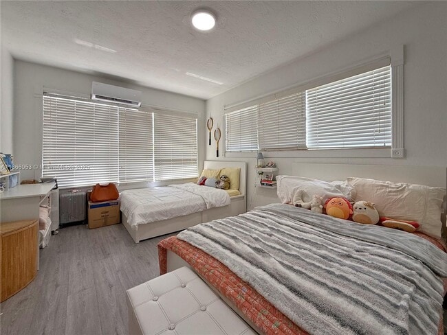 Foto del edificio - 3121 SW 25th Ter