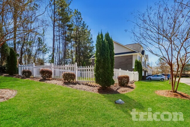 Foto del edificio - 2062 Aragon Lane