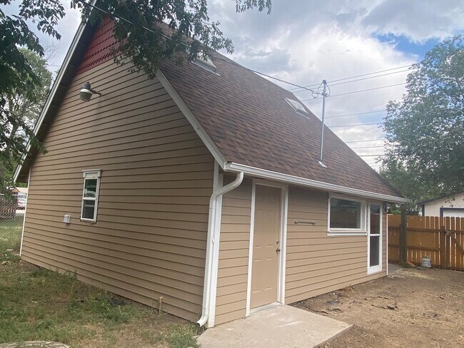 Private Home - 2621 Wood Ave