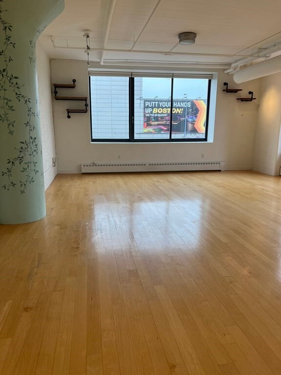 Building Photo - 207 South St