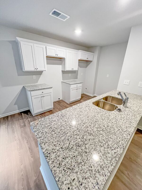 Foto del edificio - 4029 Highland Ave