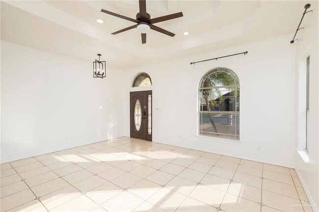 Foto del edificio - 22 Miranda Ln