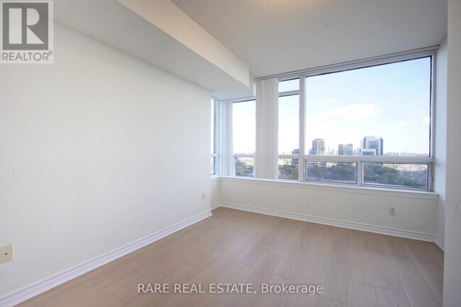 Building Photo - 3 Rean Dr