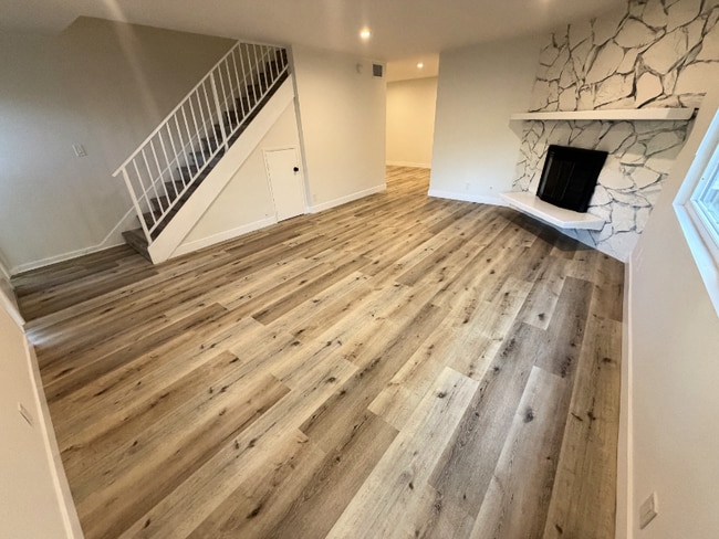 Photo - 1452 Berkeley St Townhome