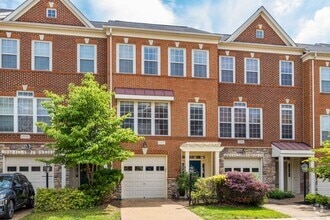 Building Photo - 43149 Crosswind Terrace