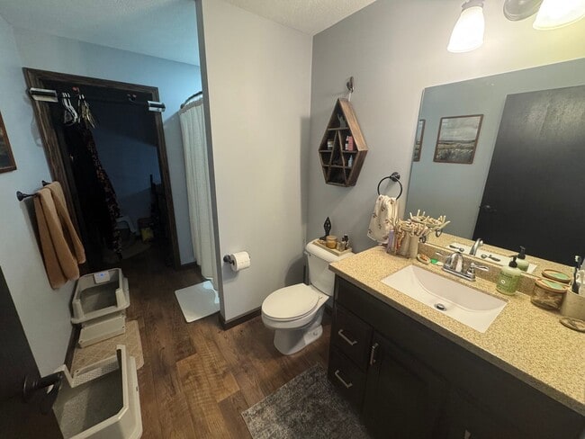 Foto del edificio - 236 S Market St