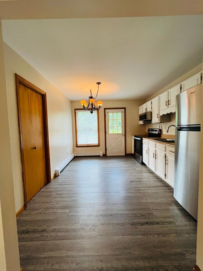 Foto del edificio - 207 Old Post Rd