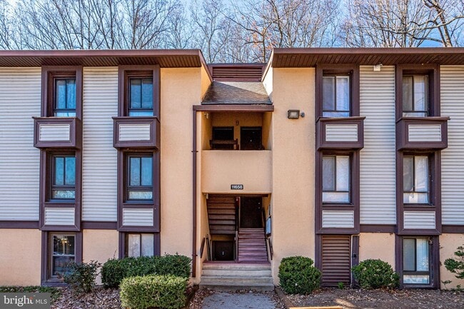 Building Photo - 11658 Stoneview Square