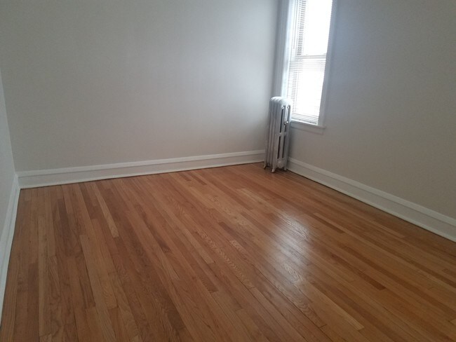 Foto del edificio - 1729 W 91st St